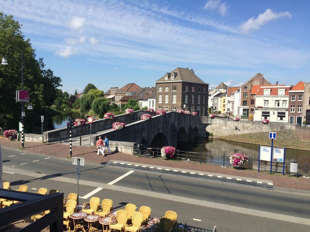 Hotel En Grand Cafe De Pauw Roermond Exteriör bild