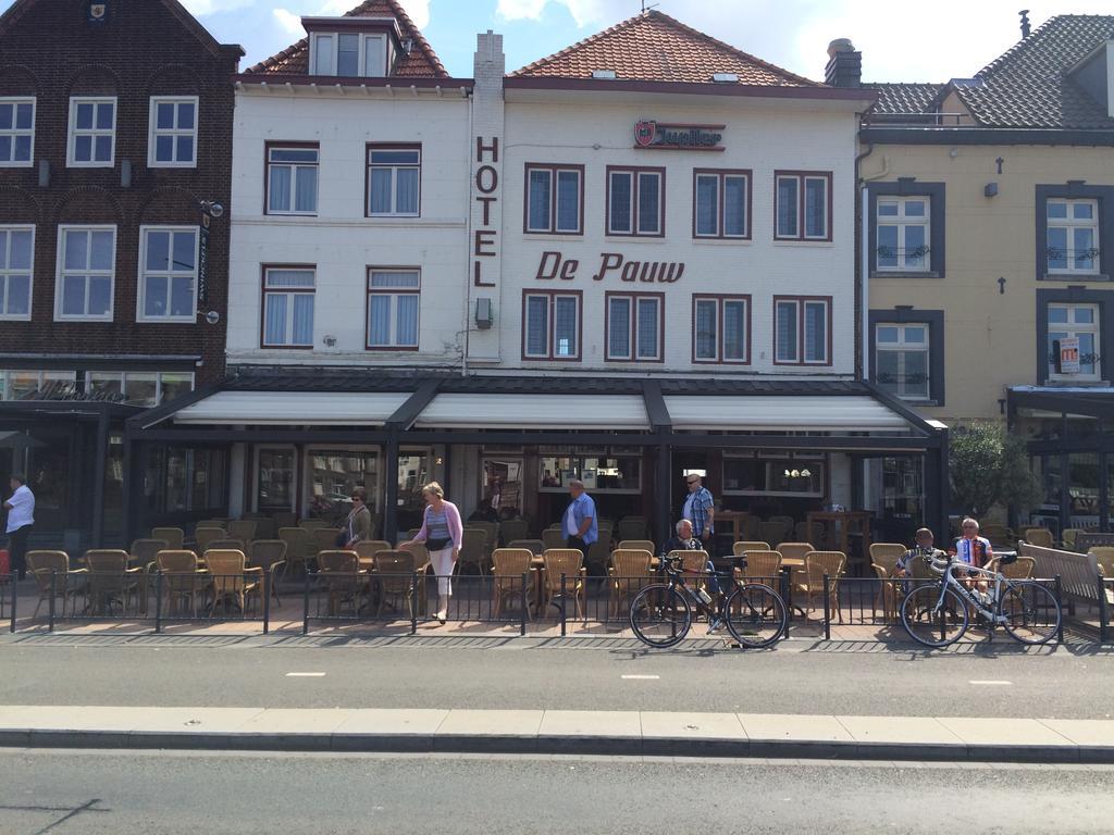 Hotel En Grand Cafe De Pauw Roermond Exteriör bild