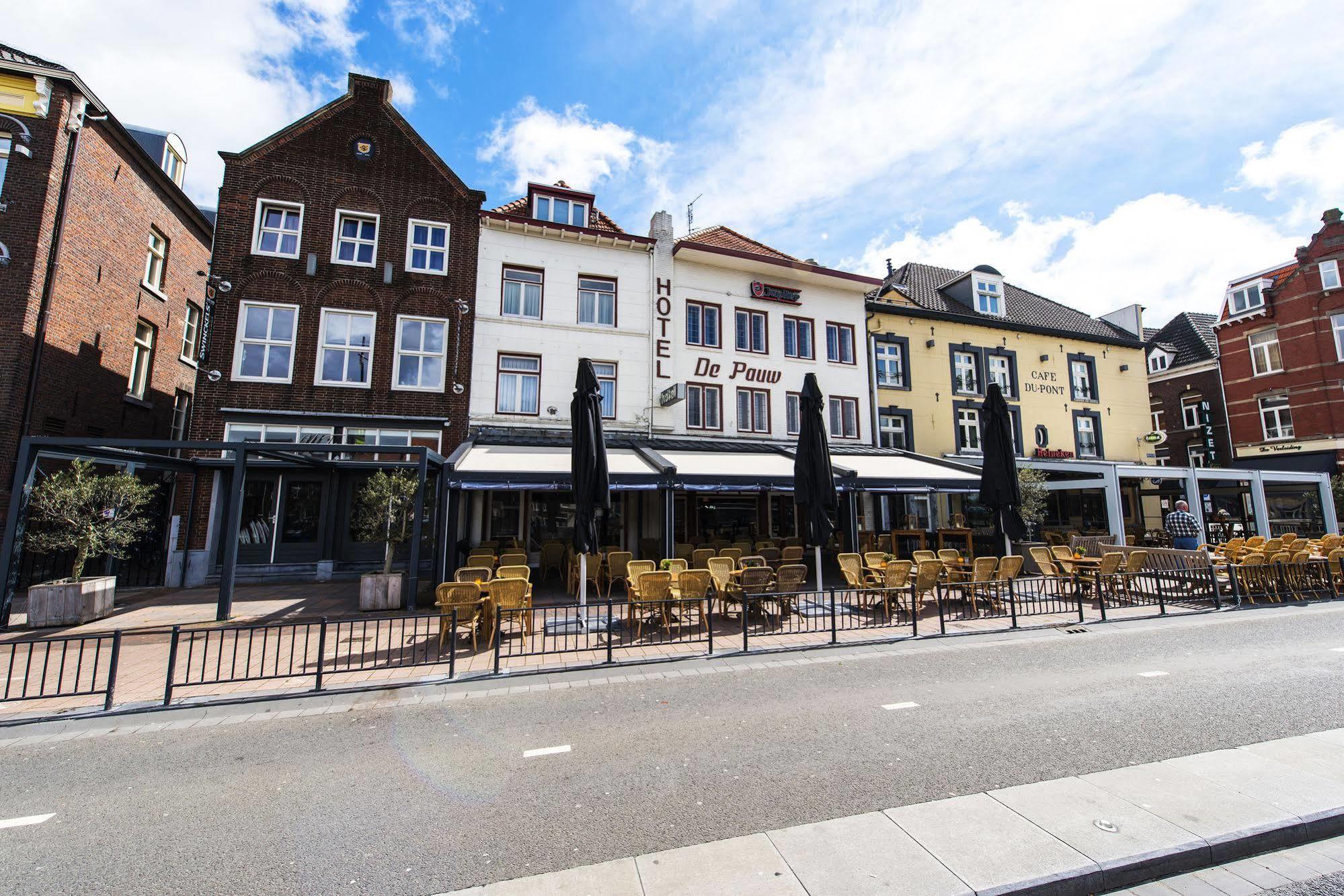 Hotel En Grand Cafe De Pauw Roermond Exteriör bild